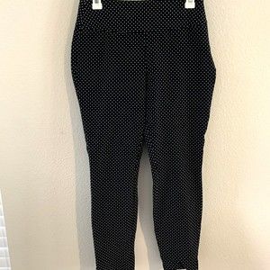 CAbi Pants Size 2 #5175 Seaside Chic Polka Dot Black White Ankle (Fit like 0)